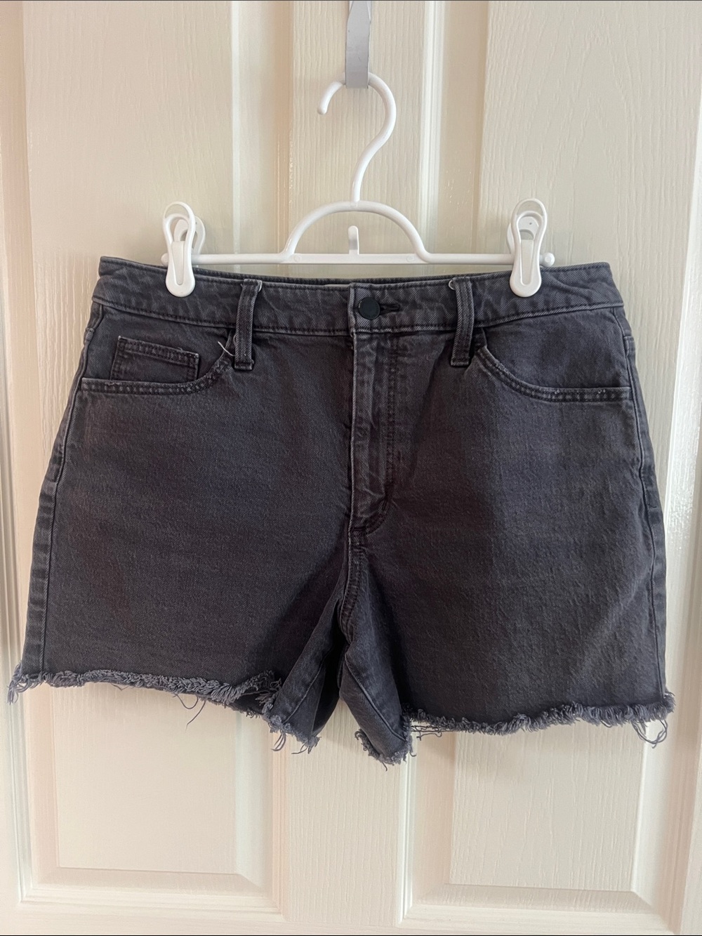 Universal Thread Black Raw-Hem Denim Shorts